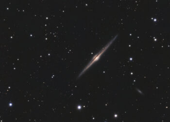 Nadelgalaxie Seestar S50: Der umfassende Workflow für NGC 4565 4 Nadelgalaxie Seestar S50: Der umfassende Workflow für NGC 4565
