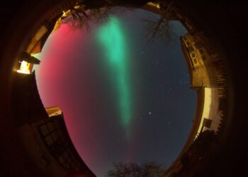 Polarlichter Thüringen 2026: Ein kosmisches Kosmisches Himmelsschauspiel